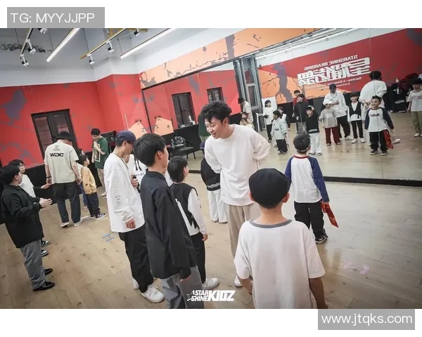 南京街舞队的表现分析与技巧掌控的得失探讨